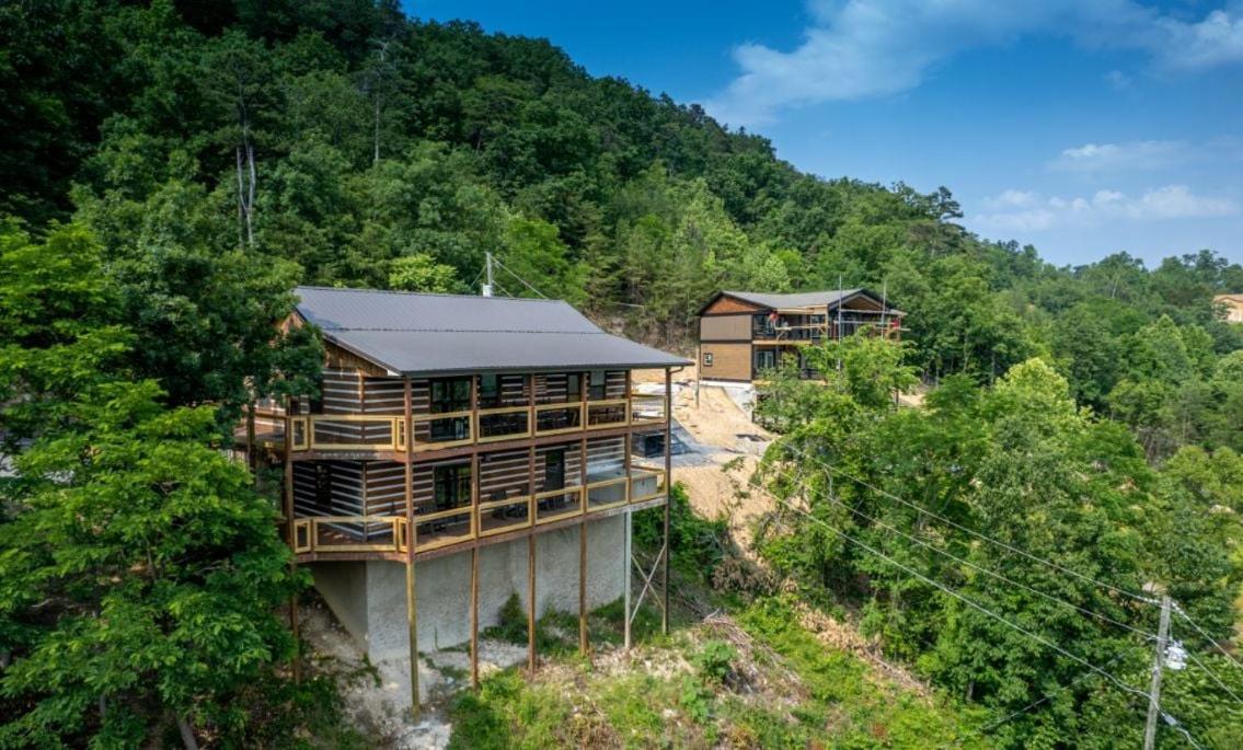 Smoky View With A Twist Villa Pigeon Forge Exterior photo