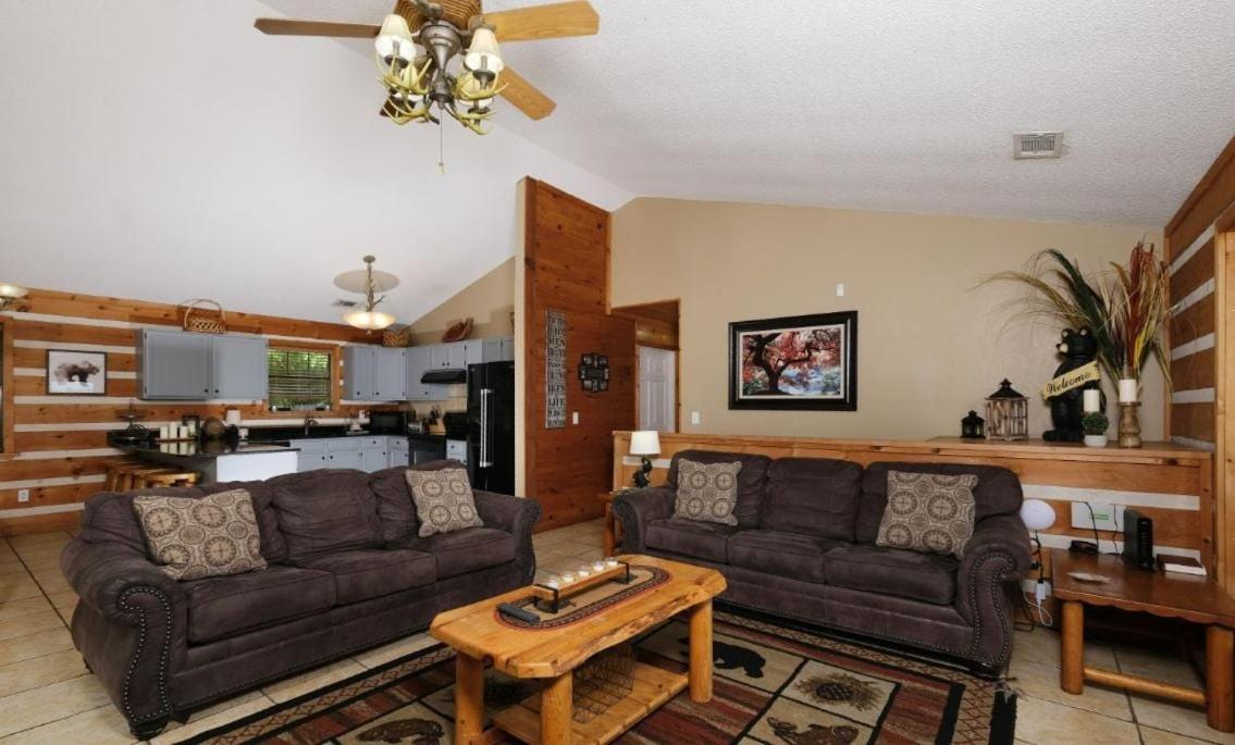 Smoky View With A Twist Villa Pigeon Forge Exterior photo